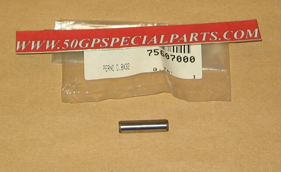 PERNO  D.8X32 MINARELLI AM345
