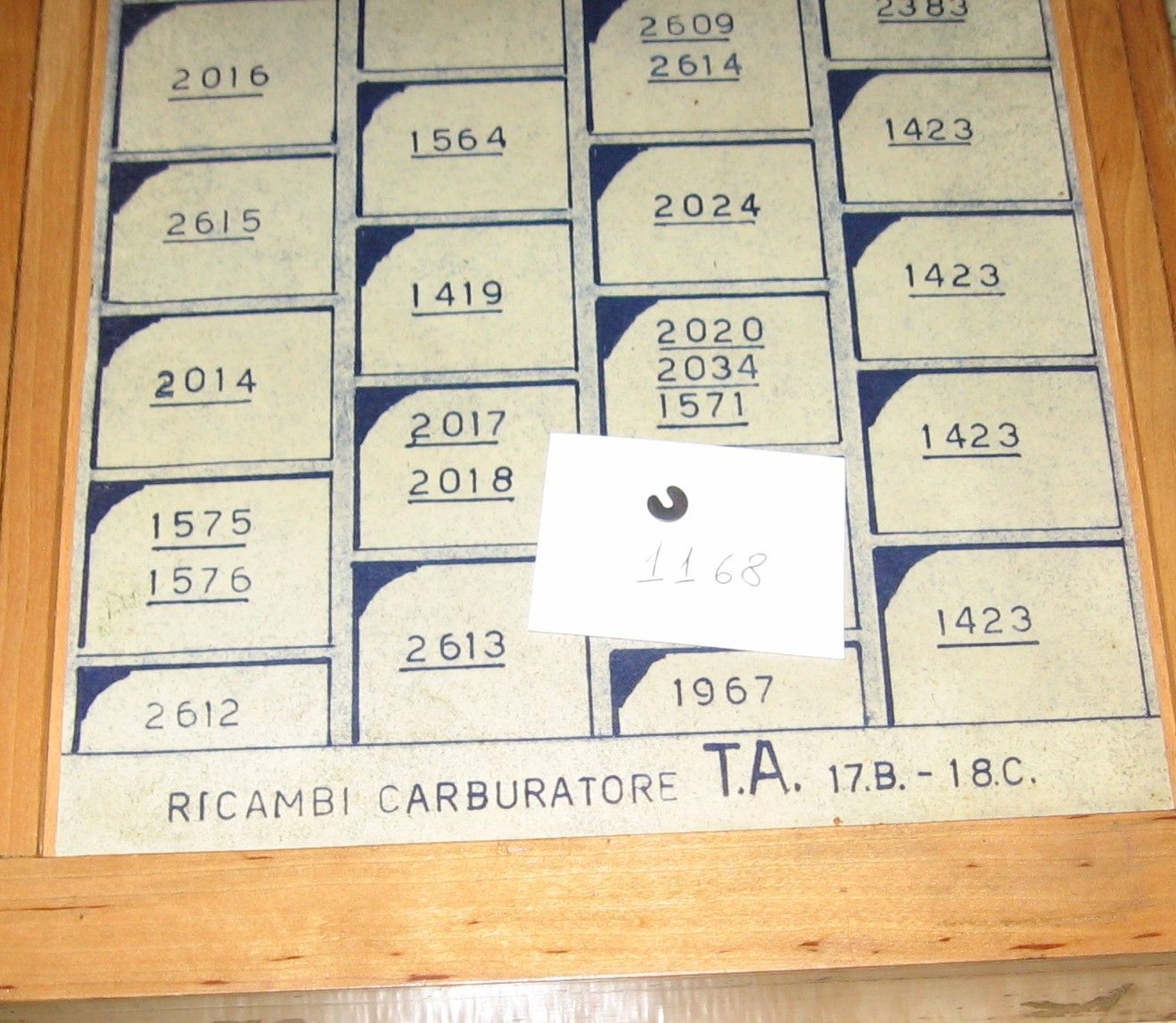 CHIAVELLA SPILLO CONICO DELLORTO   TA17B TA18C TA18D TA18E 1168 VESPA FARO BASSO