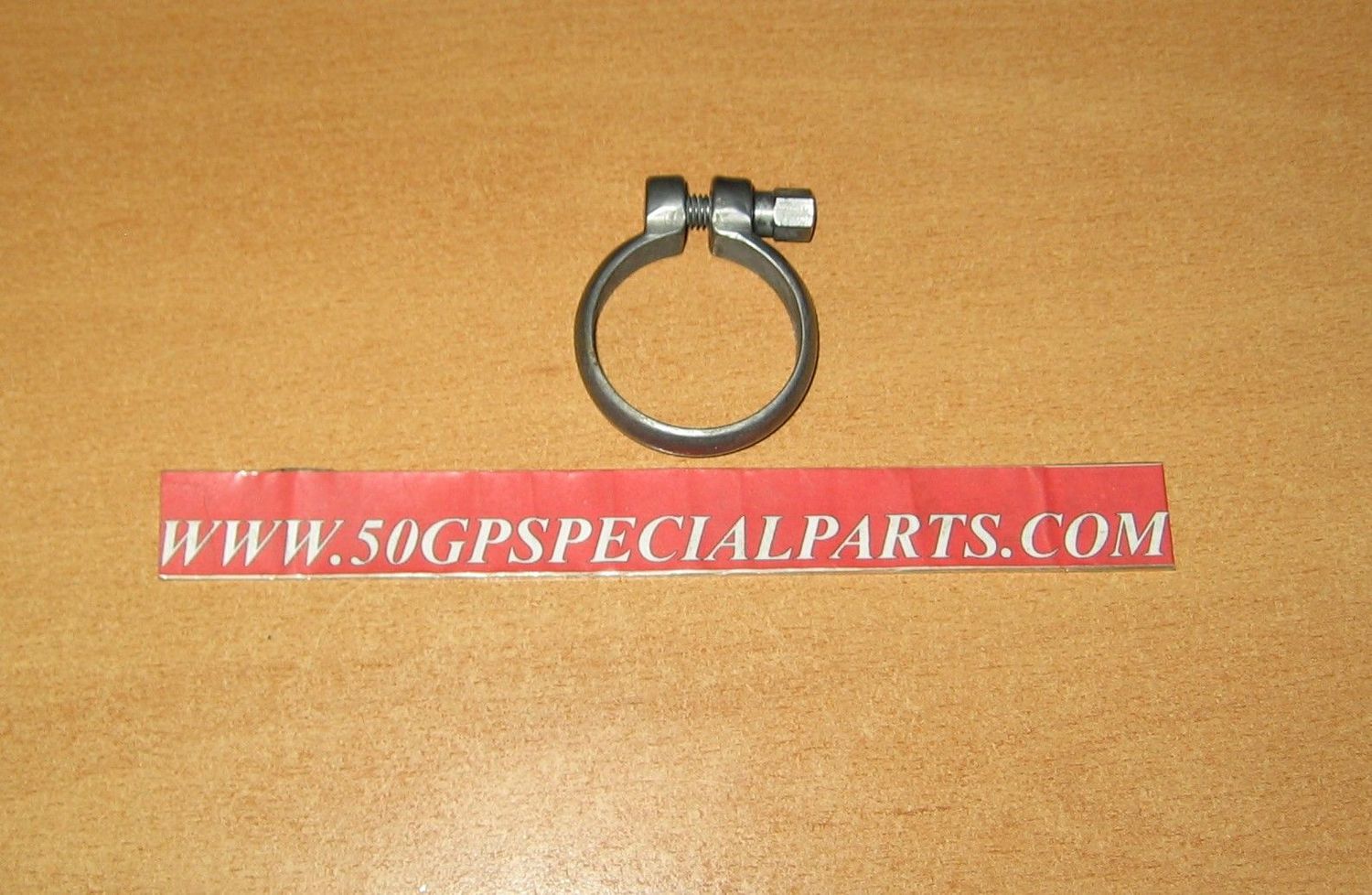 ANELLO SERRAGGIO MANICOTTO CON VITE  DELLORTO MU 14 B
 LAMBRETTA GUZZI CARDELLINO