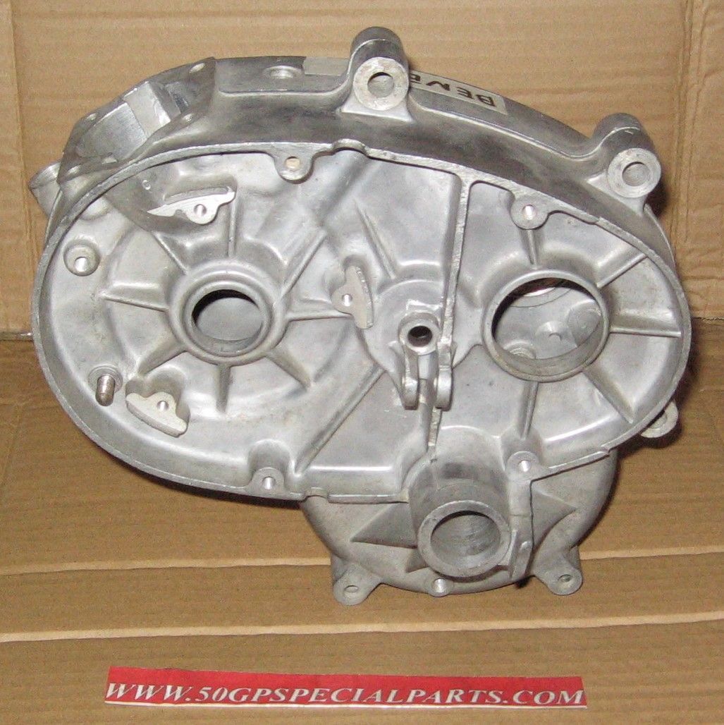 BENELLI 50  3V CARTER MOTORE NUOVI NEW