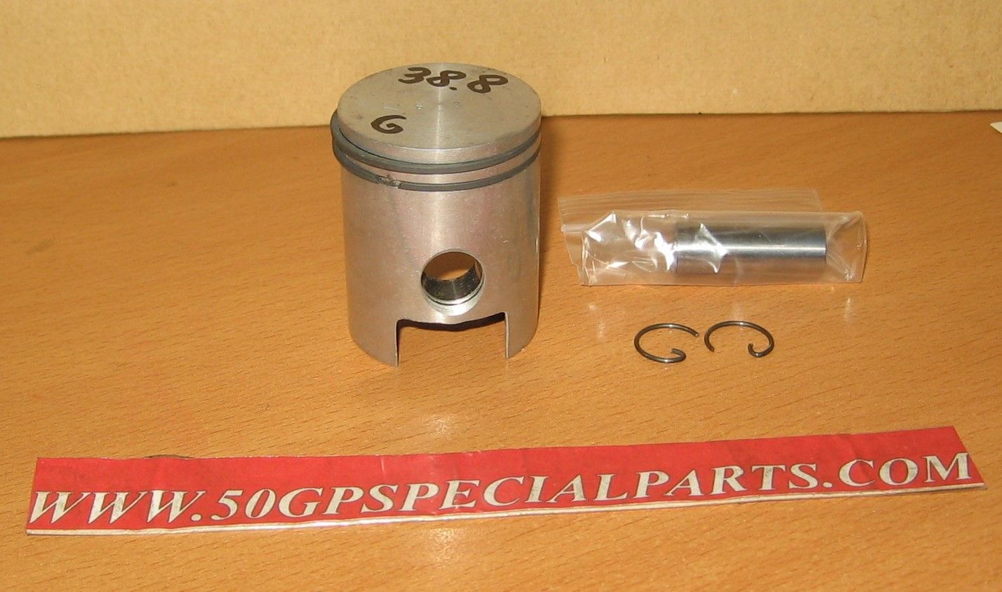 MINARELLI P6 P4 RADIALE CILINDRO CROMATO PISTONE ASSO 38,8 T.P.  2  SEGMENTI SPECIALI S10 LETTERA G