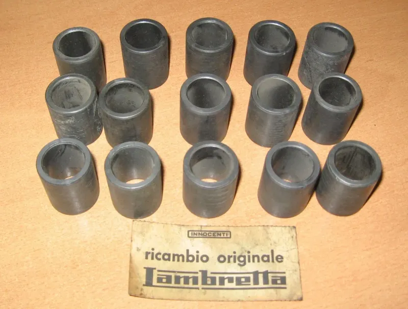 BUSSOLA PER LEVA PORTARUOTA 20X27X33.5  SET 15 PZ. LAMBRETTA INNOCENTI