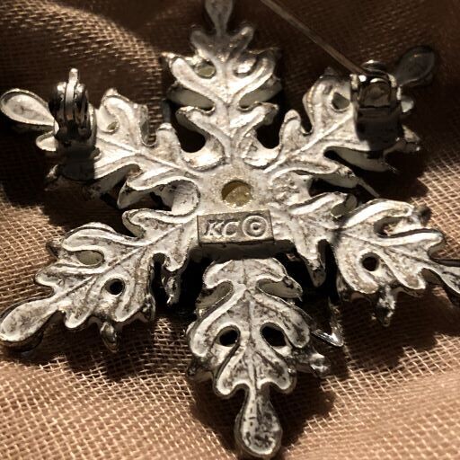 “Winter’s Grace” – Signed KC Snowflake Brooch with Blue Rhinestones &amp; Faux Pearls
