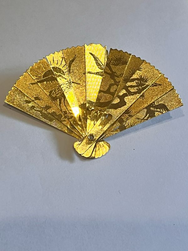 Gold Fan Brooch – Etched Birds &amp; Branches, Vintage Ornamental Elegance