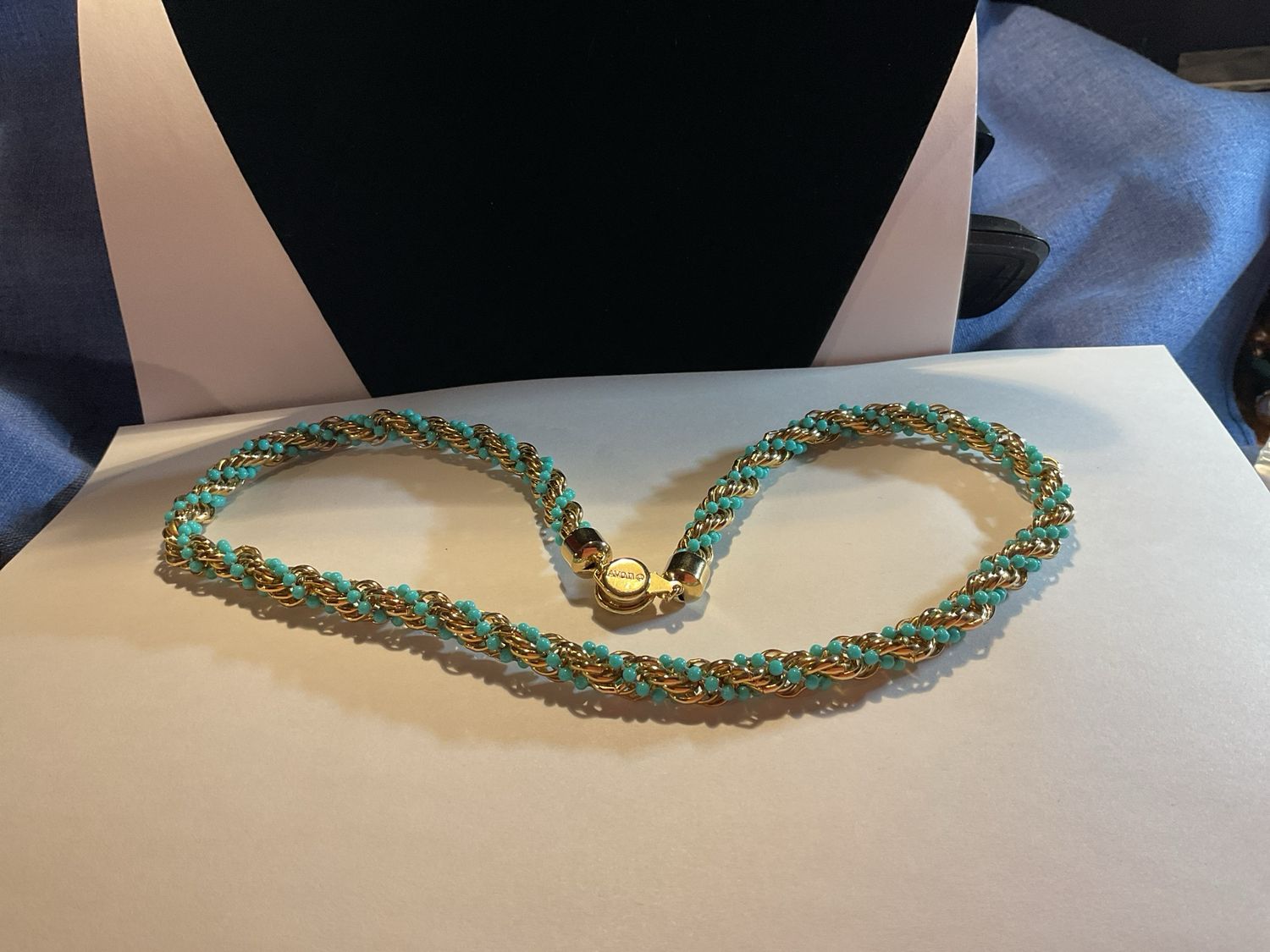 AVON Twisted Turquoise 20” Rope Necklace