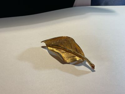 B.S.K. Vintage Signed Golden Leaf Brooch