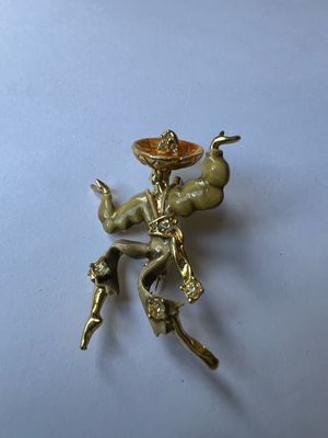 Stylish Spanish Dancer Brooch/Pin