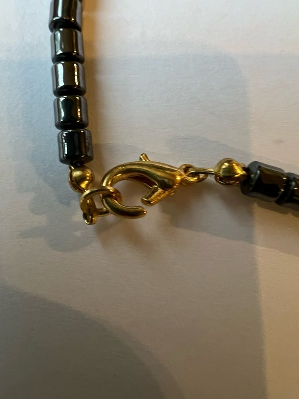 Retro Open Heart Necklace – 1970s Black Pendant with Green &amp; Gold Beads, 15” Length