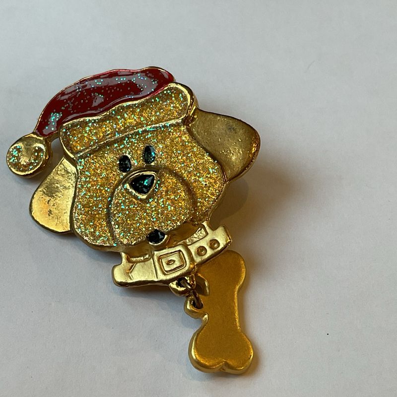 Art Deco Christmas Dog Brooch – Glittered Charm &amp; Holiday Whimsy