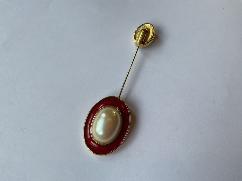 Regal Detail – Vintage Monet Faux Pearl &amp; Red Enamel Stick Pin