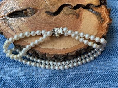 Double Strand Pearl Choker Necklace – Signed JAPAN, Vintage 1950s Elegance