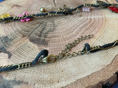 Hippie-Hearted Necklace – 1960s/70s Inspired Charm Garden