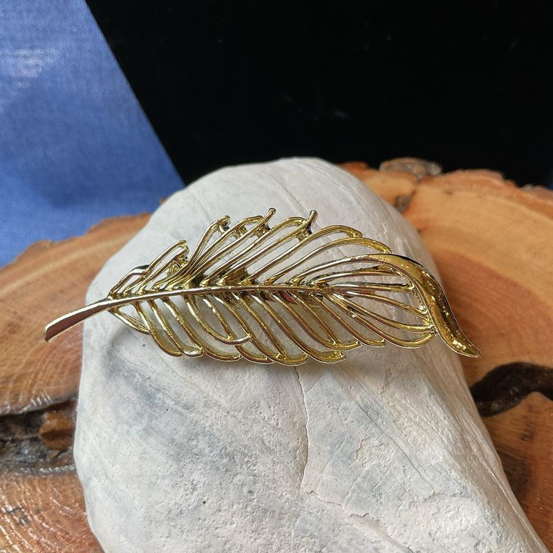GERRY'S Gold Feather Brooch