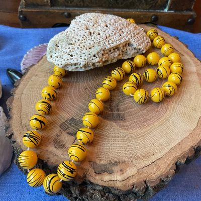 Boho Pop – Hand-Painted Wooden Necklace, Late 70s Coo