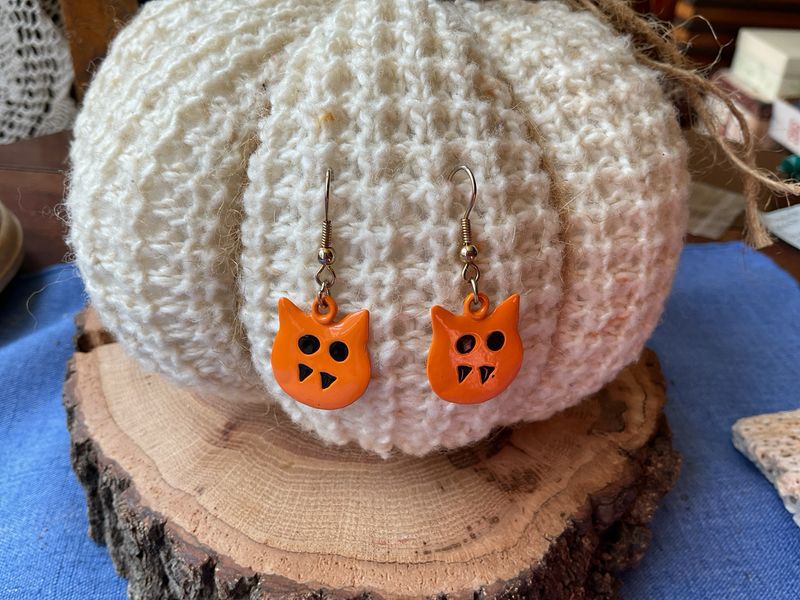 Kitty Cat Earrings Halloween