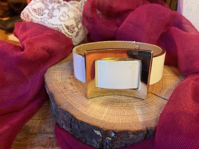 Buckle Hinged Bracelet