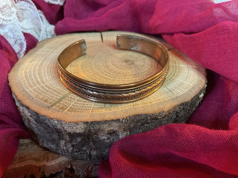 Copper Remedy – Vintage Western Bracelet with Adjustable Fit
