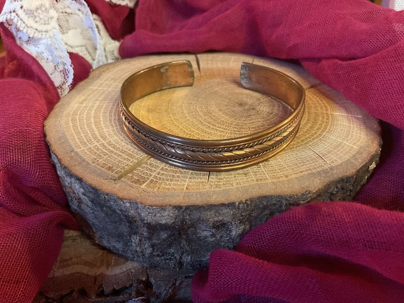 Copper Remedy – Vintage Western Bracelet with Adjustable Fit