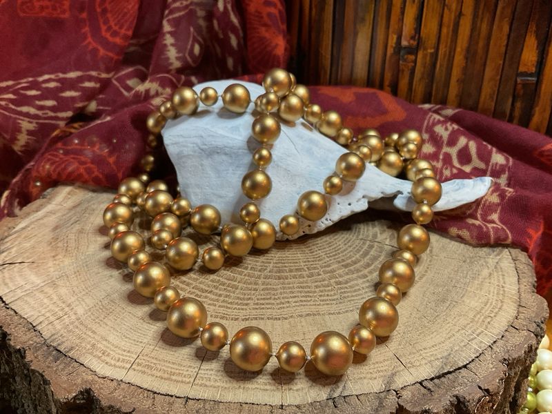 Golden Grace – Vintage Faux Pearl Strand, 32” Estate Classic