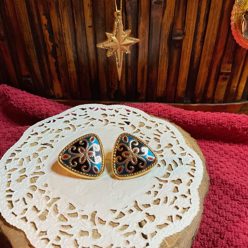 Painted Whimsy | Vintage Enamel Clip-On Earrings, Rounded Triangle