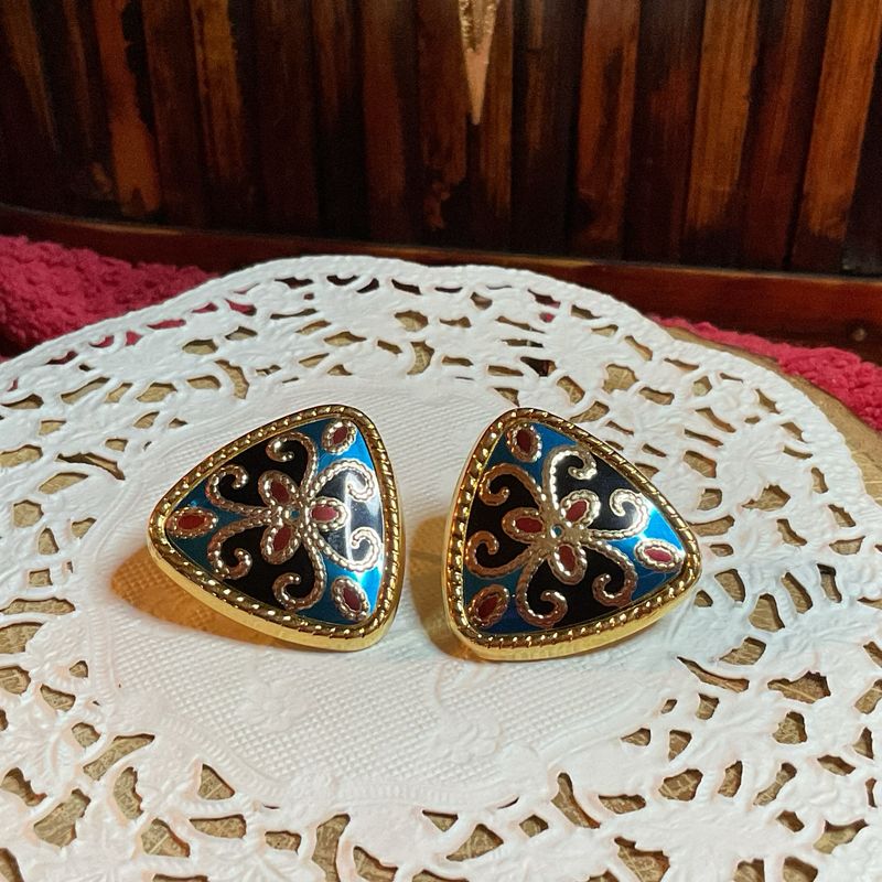 Painted Whimsy | Vintage Enamel Clip-On Earrings, Rounded Triangle