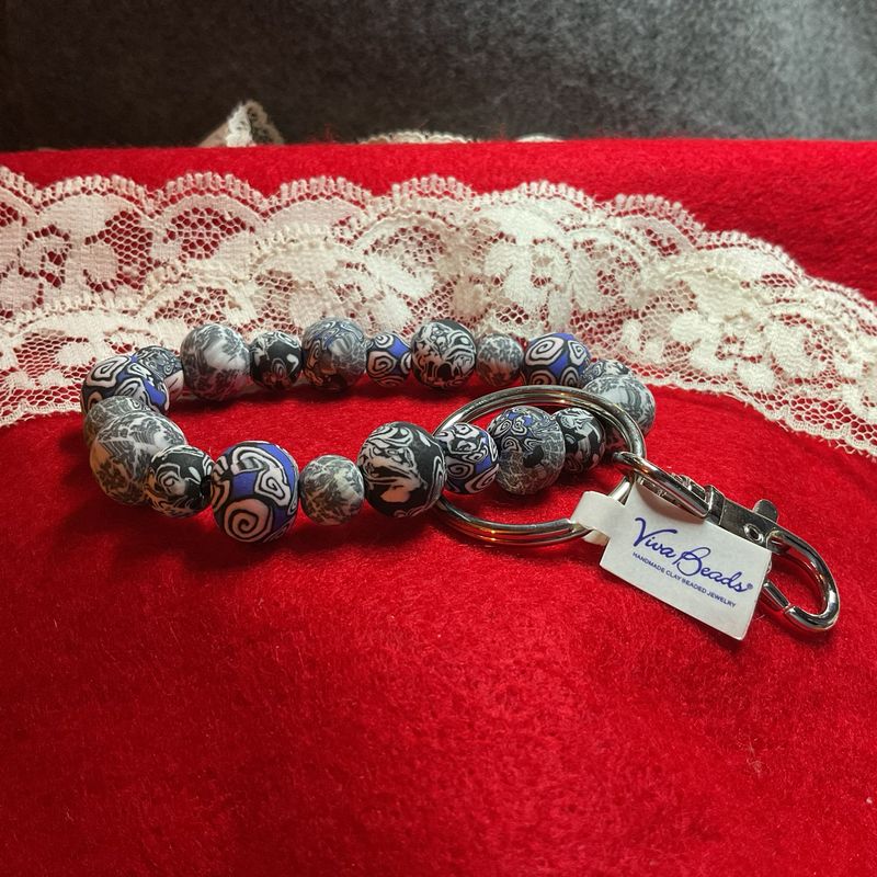 Swirl &amp; Bloom – Viva Beads Keychain in Blue Tones, Vera Style