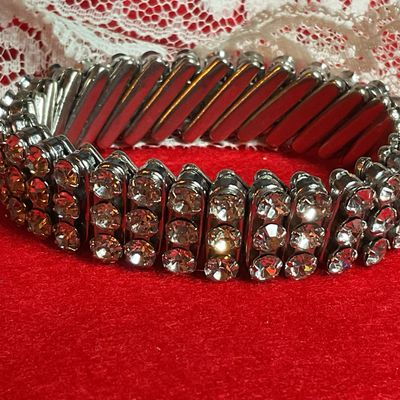 Rhinestone Expansion Bracelet