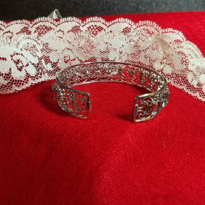 Krementz Silver Tone Bracelet