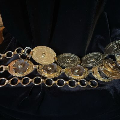 Flower Chain Belt