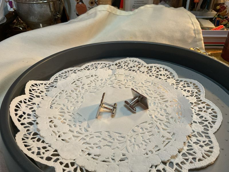 Swank Cufflinks | 1960s Etched Curves in Silver, Brown &amp; Black | 7/8” x 1/2” | Estate Collection Classic