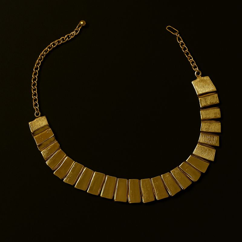 Cleopatra Style Statement Necklace – Vintage 1980s Gold-Tone with Smooth &amp; Textured Segments, Adjustable Length