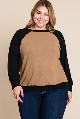 Curvy Coloblock Hacci Brushed Top