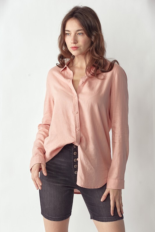 Blush Classic Linen Button Down
