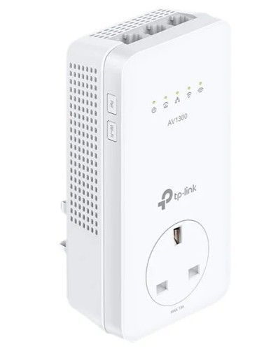 TP-LINK AV1300 Gigabit Passthrough Powerline Extender