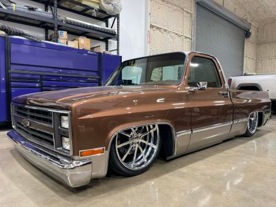 MTI Automotive Designs makes bespoke car audio products for Chevy C10 3rd generation (1973 - 1987) 