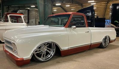 MTI Automotive Designs makes bespoke car audio products for Chevy C10 2nd generation (1967 - 1972) 