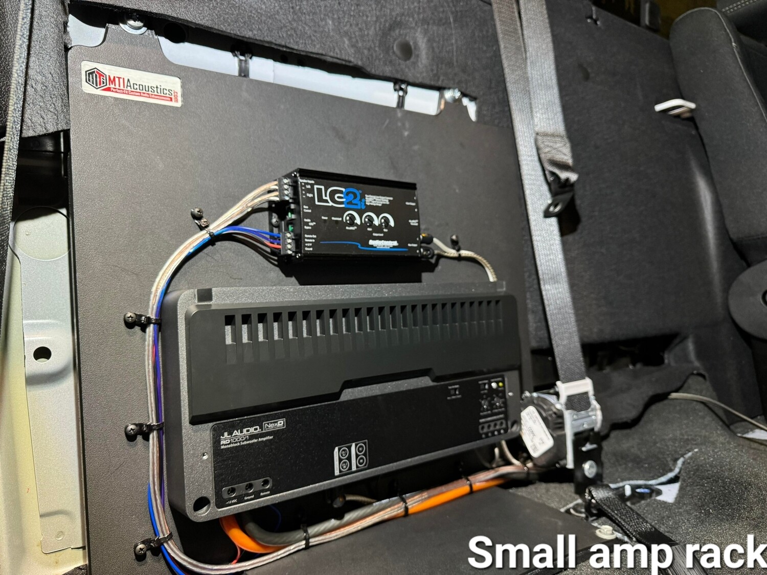 2019-2024 Ram 1500 Crew Cab Amp Rack