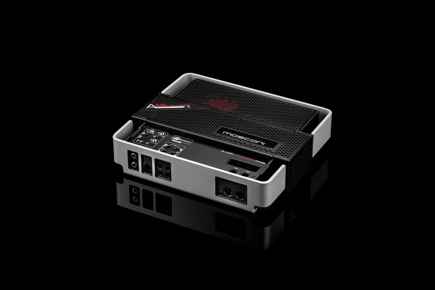 Mosconi-Gladen PRO 2-10 AAB Amp, top-front angle