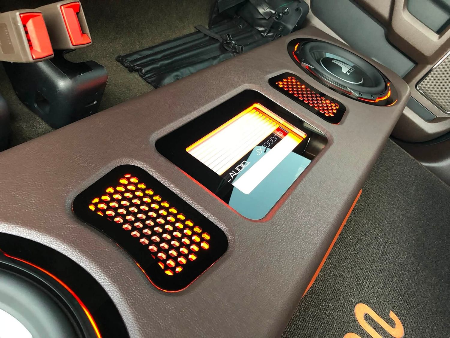 Ford F-Series Upfire loaded enclosure.