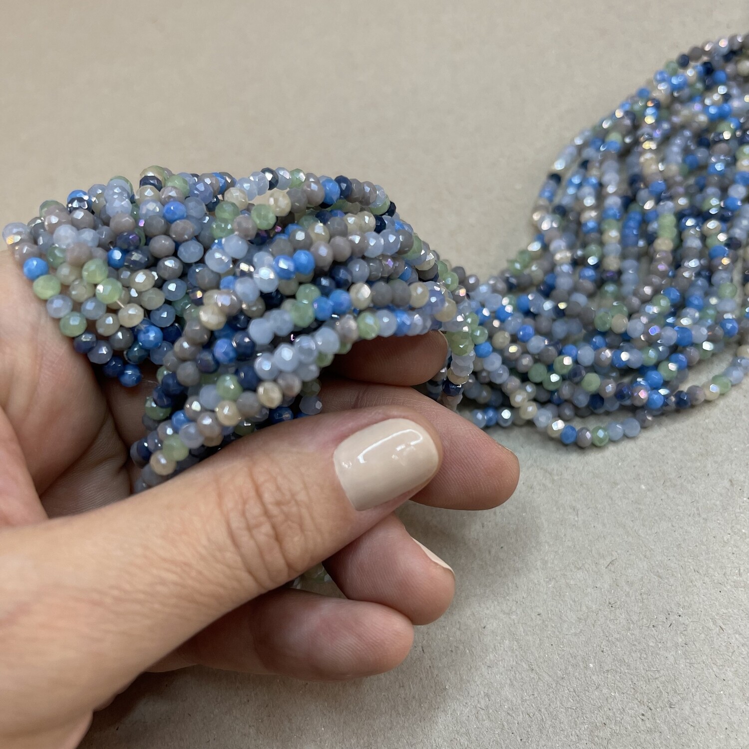 Cristal Dona Facetada Opaca Lustre 3.5 x 3 mm Mix