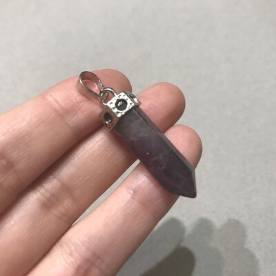 Dije de Piedra Natural Péndulo de Amatista 44 x 8 mm