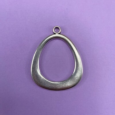 Dije de Metal Lágrima Aro Liso 56 x 45 x 2.5 mm