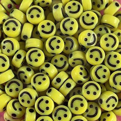 Acrílico Redondo Opaco 7 x 3.5 mm Amarillo con Caritas Negras