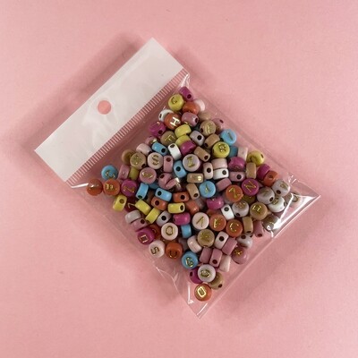 Acrílico Redondo Opaco 7 x 3.5 mm Mix con Letras Doradas