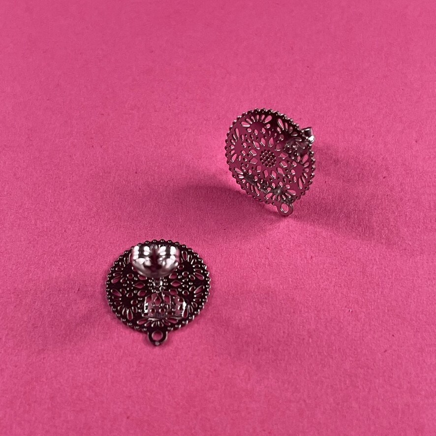 Caravana Perno Redondas Caladas Arabescos y Tapa de Acero Quirúrgico 16.5 x 15 mm