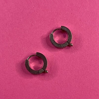Caravana Aro de Acero Quirúrgico 15.5 x 14 x 3 mm