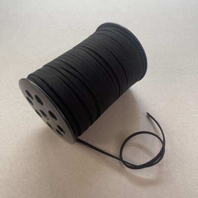 Tiento de Gamuza Color Negro 4 x 1.5 mm