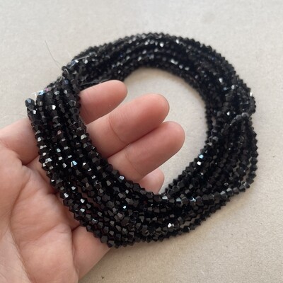 Cristal Bícono Facetado Opaco Negro 4 x 4.5 mm