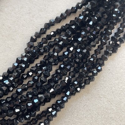 Cristal Bícono Facetado Opaco Negro 4 x 4.5 mm