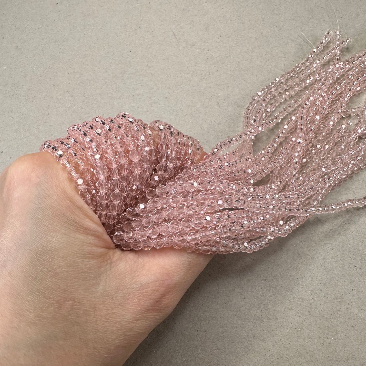 Cristal Redondo Facetado Transparente 4 mm Rosa